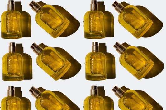 Dry oil body spray bottle with a fine mist
